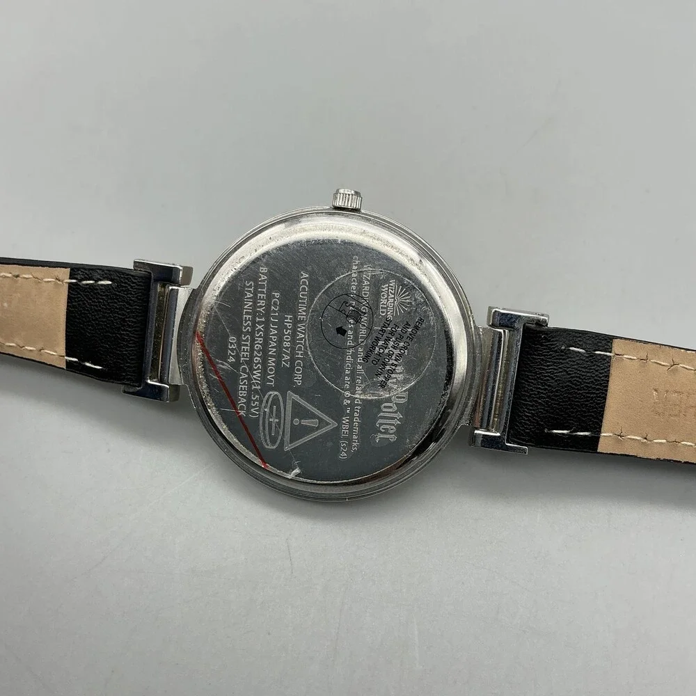 Harry Potter Teens Watch 36mm Hogwarts Crest Black Leather Silver Tone